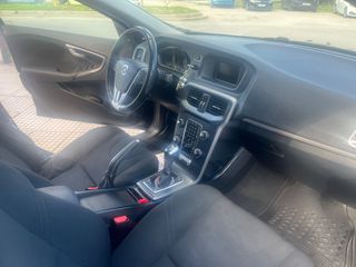 Volvo V40 2015-thumb-6