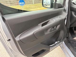Φορτηγό Έως 7.5τ Toyota 2026 PROACE CITY 1.5D 100hp L2 ACTIVE-thumb-19