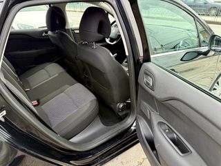 Citroen C4 2014-thumb-27