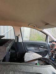 Fiat Punto 2000-thumb-3
