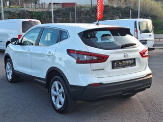 Nissan Qashqai 2018-thumb-4