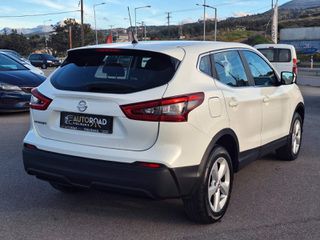 Nissan Qashqai 2018-thumb-5