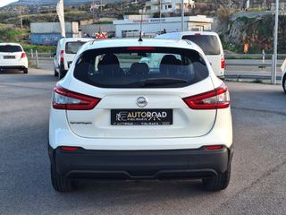 Nissan Qashqai 2018-thumb-6