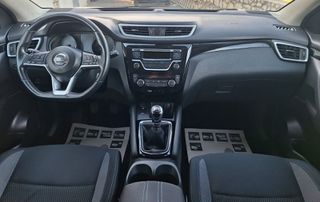 Nissan Qashqai 2018-thumb-8