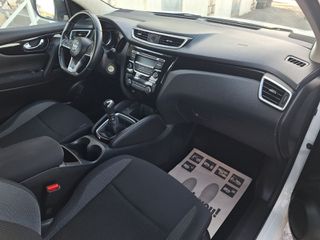 Nissan Qashqai 2018-thumb-10
