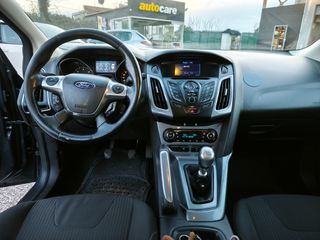 Ford Focus 2012-thumb-1