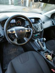Ford Focus 2012-thumb-4