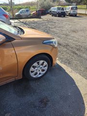 Hyundai i20 1100cc diesel-thumb-5