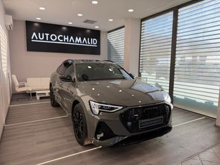 Audi Q8 e-tron 2022 50e Sportback-thumb-6
