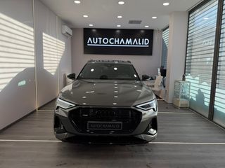 Audi Q8 e-tron 2022 50e Sportback-thumb-4