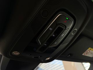 Audi Q8 e-tron 2022 50e Sportback-thumb-45
