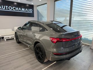 Audi Q8 e-tron 2022 50e Sportback-thumb-14