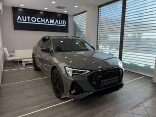 Audi Q8 e-tron 2022 50e Sportback-thumb-1