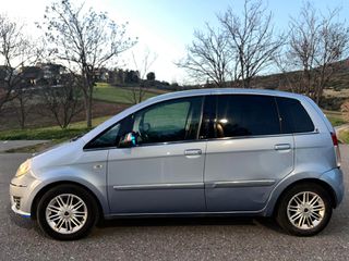 Lancia MUSA 2011