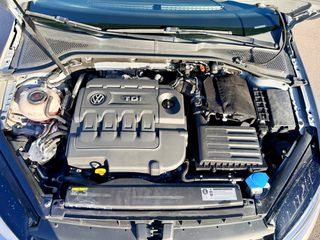 Volkswagen Golf 2017-thumb-14
