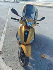 Piaggio Medley 200 2025