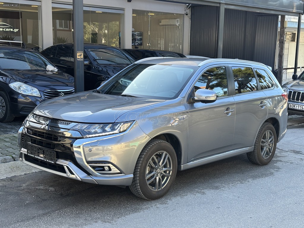 Mitsubishi Outlander 2019 Plug in Hybrid 2,4L PHEV ΜΗΔΕΝΙΚΑ ΤΕΛΗ