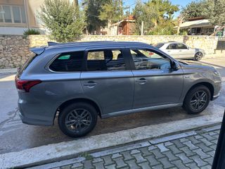 Mitsubishi Outlander 2019 Plug in Hybrid 2,4L PHEV ΜΗΔΕΝΙΚΑ ΤΕΛΗ-thumb-5