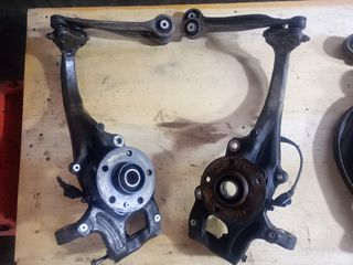 Ακραξόνια  Δεξιό / Αριστερό  AUDI  A4/A5/Q5   2.0   TFSI    07-2017   KOD: 8K0407258G / 8K0407257G