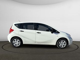 Nissan Note 2016-thumb-5