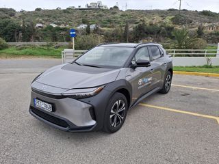 Toyota bZ4X 2025 BLACK EDITION 71.4 KWH
