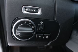 Land Rover Discovery 2016 3.0L Diesel SDV6-thumb-23