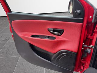 Lancia Ypsilon 2013 YPSILON.1.2.-thumb-13