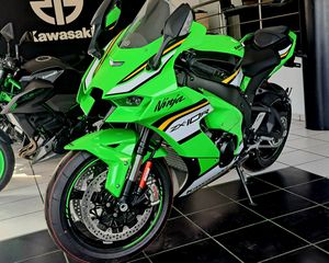 Kawasaki ZX 10 R Ninja 2025