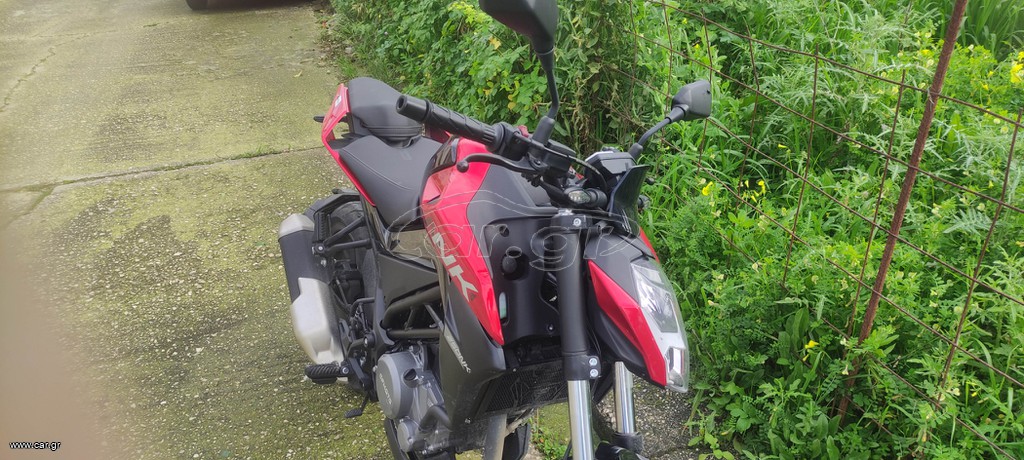 CFmoto 250NK 2025