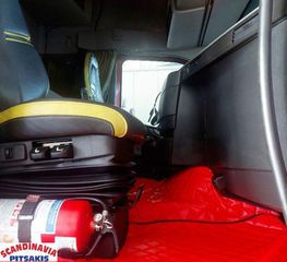 Σασί Volvo 2016 FH16 550 EURO 6 Σασί ADR-thumb-2