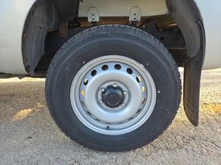 Toyota Hilux 2009-thumb-16