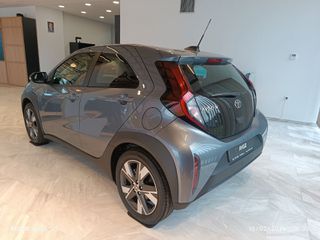 Toyota Aygo (X) 2026 X-STYLE PLUS ΕΤΟΙΜΟΠΑΡΑΔΟΤΟ!-thumb-3