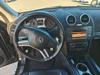Mercedes-Benz ML 63 AMG 2009 FACELIFT -  FULL EXTRA-thumb-17