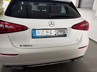 Mercedes-Benz A 160 2020-thumb-1