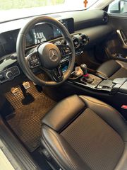Mercedes-Benz A 160 2020-thumb-4