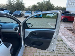 Peugeot 108 2017 ALLURE EDITION” 12 CLIMA” CAMERA”SKY WAVE”-thumb-24