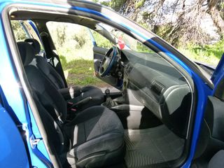 Volkswagen Golf 1999-thumb-13