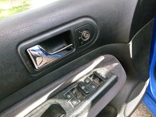 Volkswagen Golf 1999-thumb-19