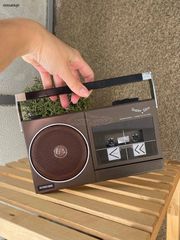 ΣΠΑΝΙΟ!! INTERNATIONAL AM/FM RADIO/CASSETTE PLAYER. SUPER SLIM. ΚΑΙΝΟΥΡΓΙΟ ΣΤΟ ΚΟΥΤΙ ΤΟΥ.