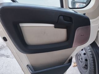 Φορτηγό Έως 7.5τ Peugeot 2019 BOXER-thumb-10