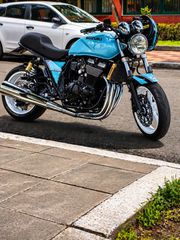 Suzuki GSX 1400 2004 GSX1400-thumb-1