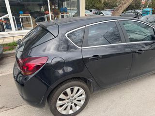 Opel Astra 2011 TURBO SPORT 180HP-thumb-6