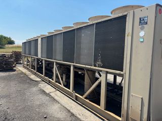 TRANE RTAC 400 Chiller-thumb-1
