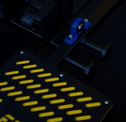 Μηχάνημα Belt Squat Machine EBX III-thumb-10