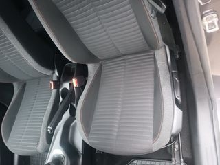 Peugeot 208 2021-thumb-11