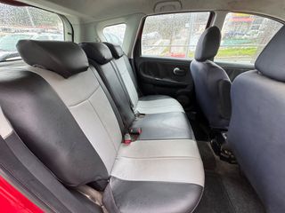 Nissan Note 2010 1.4 ACENTA-thumb-8