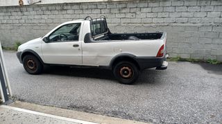 Fiat Strada 2005-thumb-4