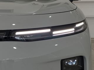 Leapmotor B 10 2026 Design Hybrid EV Panorama-thumb-4