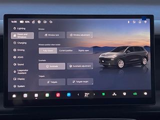 Leapmotor B 10 2026 Design Hybrid EV Panorama-thumb-25