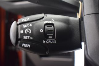 Peugeot 3008 2018 1.2 ltrfun Allure Δέρμα Navi Led Οθόνη Camera Κλ.SOS LM19'-thumb-63